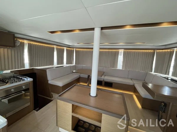 Lagoon 50 - Yacht Charter Sailica