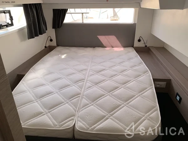 Elba 45 - Yacht Charter Sailica