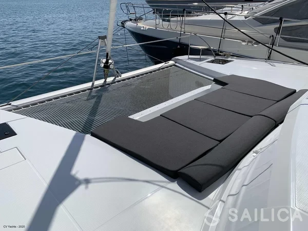 Elba 45 - Yacht Charter Sailica