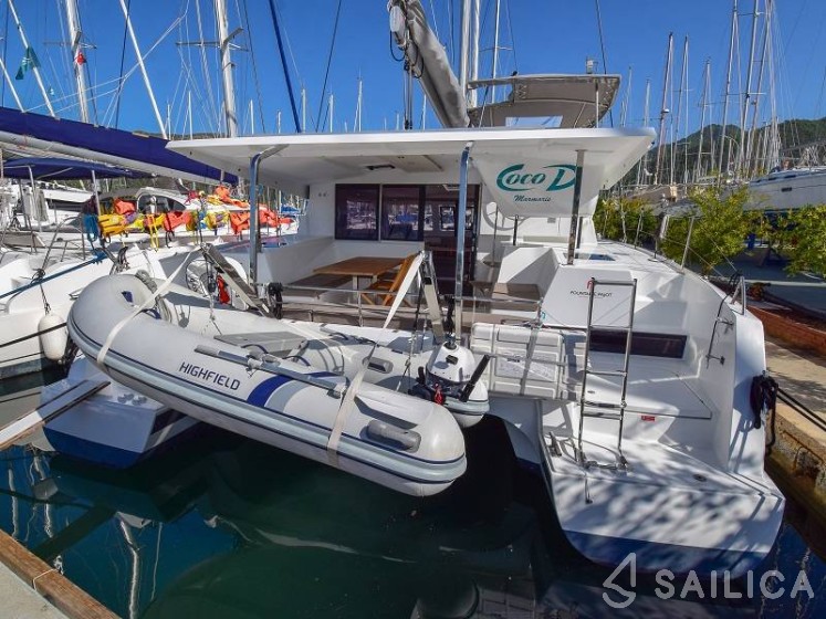 Lucia 40 - Yacht Charter Sailica