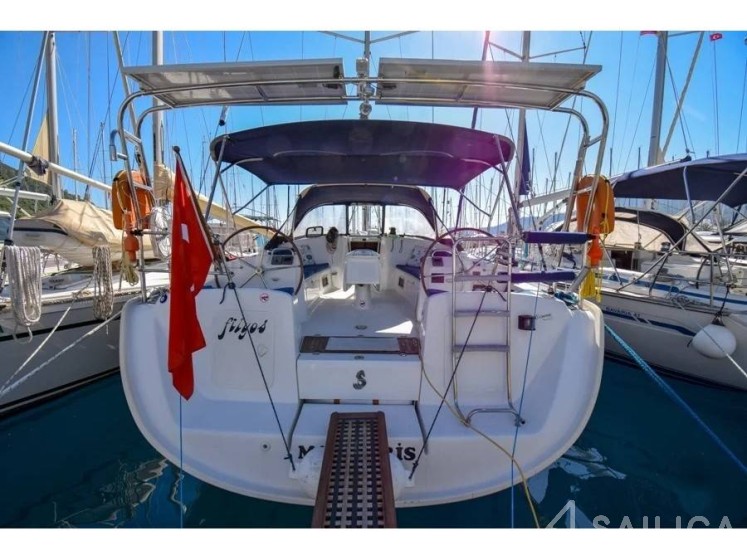 Cyclades 50.5 - Yacht Charter Sailica