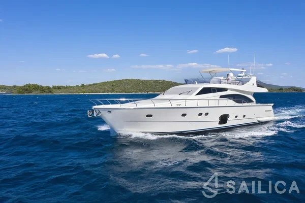 Ferretti 681 - Yacht Charter Sailica