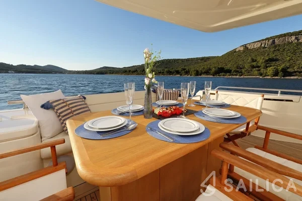 Ferretti 681 - Yacht Charter Sailica