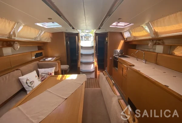 Sun Odyssey 44i - Yacht Charter Sailica