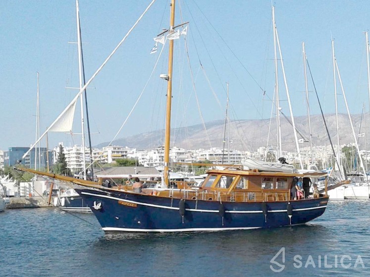 Gulet - Yacht Charter Sailica