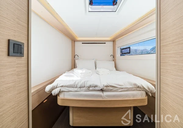 Lagoon 46  - Yacht Charter Sailica