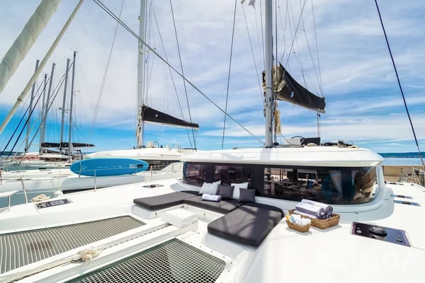 Lagoon 46  - Yacht Charter Sailica