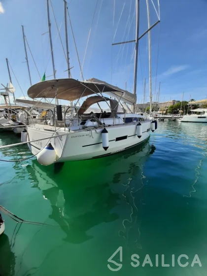 Dufour 412 GL - Yacht Charter Sailica