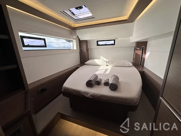 Lagoon 46  - Yacht Charter Sailica