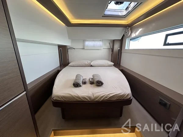 Lagoon 46  - Yacht Charter Sailica