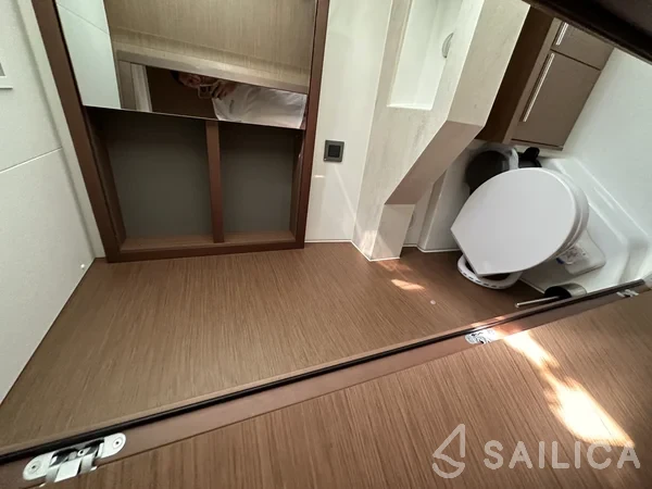 Lagoon 46  - Yacht Charter Sailica