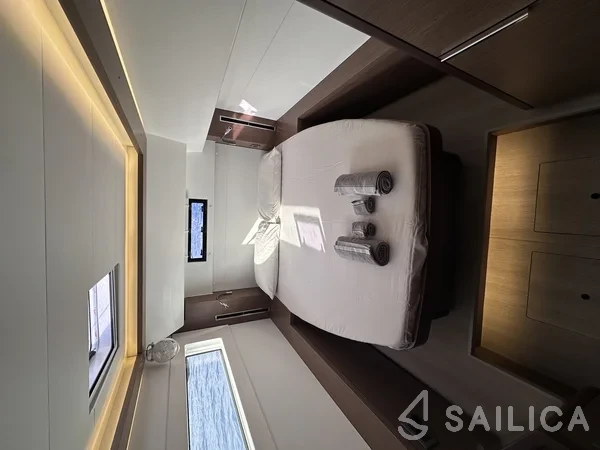 Lagoon 46  - Yacht Charter Sailica