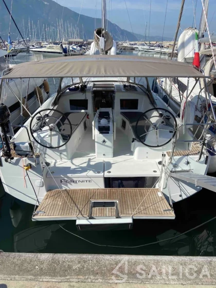 Sun Odyssey 410 - Yacht Charter Sailica