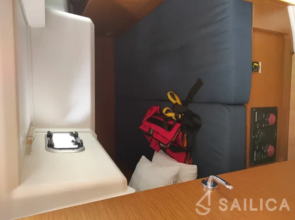 Sun Odyssey 440 - Yacht Charter Sailica