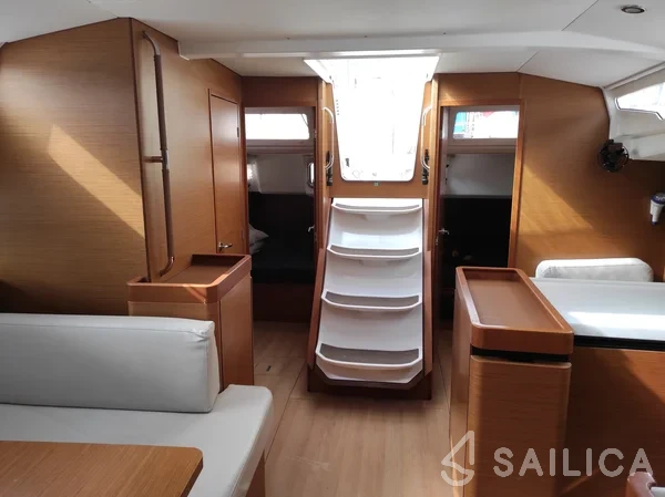 Sun Odyssey 440 - Yacht Charter Sailica