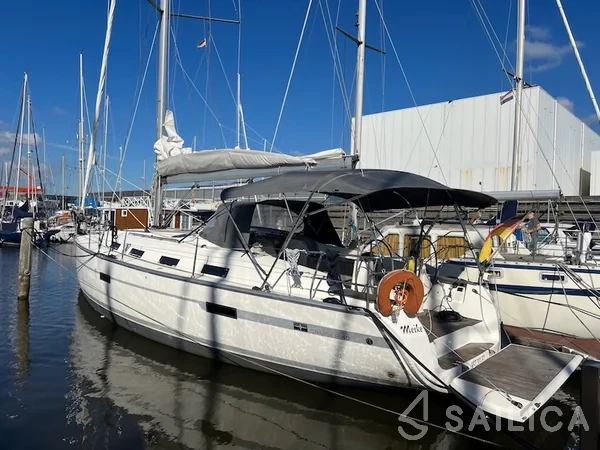 Bavaria 40 Cruiser - Yacht Charter Sailica