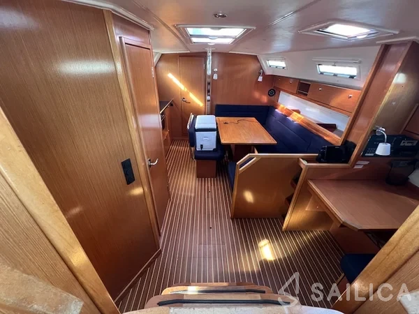 Bavaria 40 Cruiser - Yacht Charter Sailica