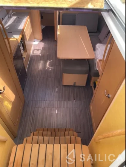 Dufour 390 - Yacht Charter Sailica