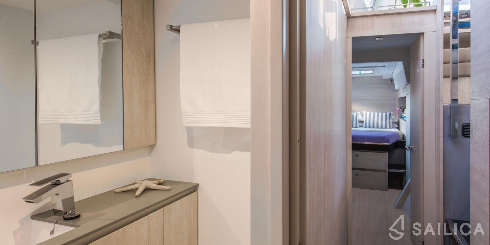 Leopard 50 - Yacht Charter Sailica