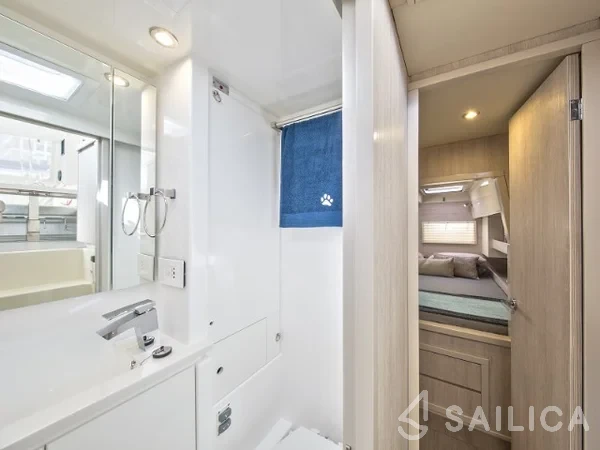 Leopard 40 - Yacht Charter Sailica