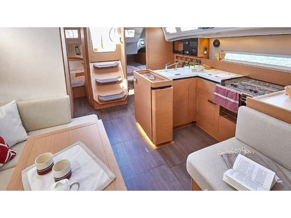 Sun Odyssey 410 - Yacht Charter Sailica