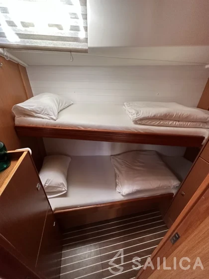 Bavaria 51 Cruiser - Yacht Charter Sailica