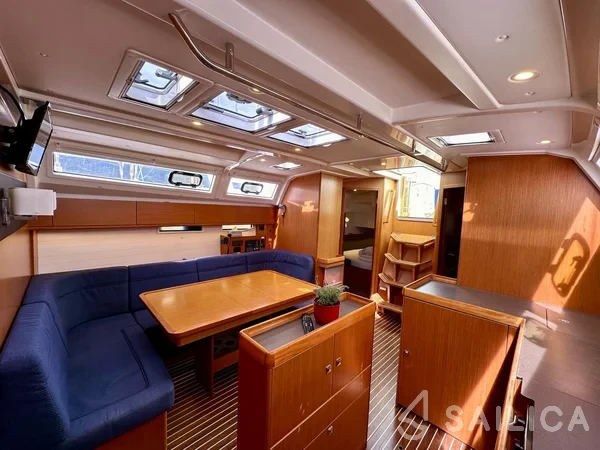 Bavaria 46 Cruiser - Yacht Charter Sailica