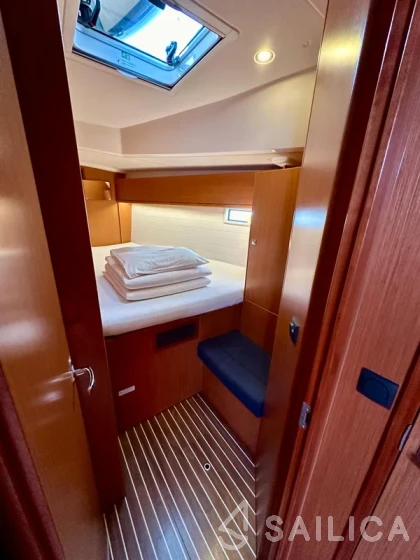 Bavaria 46 Cruiser - Yacht Charter Sailica