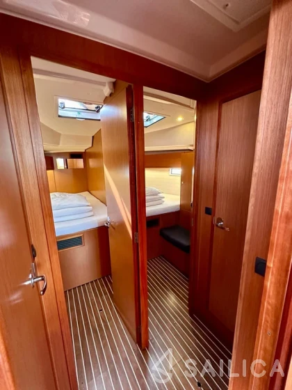 Bavaria 46 Cruiser - Yacht Charter Sailica