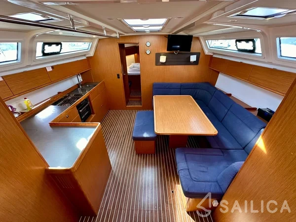 Bavaria 46 Cruiser - Yacht Charter Sailica
