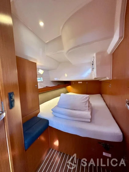 Bavaria 46 Cruiser - Yacht Charter Sailica