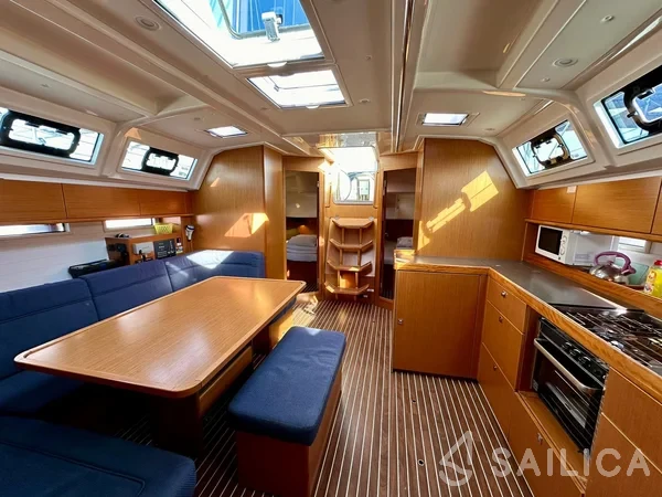 Bavaria 46 Cruiser - Yacht Charter Sailica