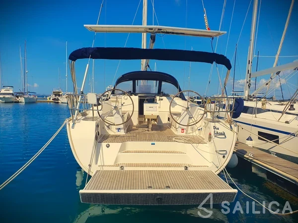 Bavaria 46 Cruiser - Yacht Charter Sailica