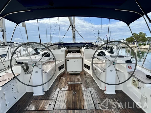 Bavaria 45 Cruiser - Yacht Charter Sailica