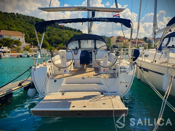 Bavaria 46 Cruiser - Yacht Charter Sailica