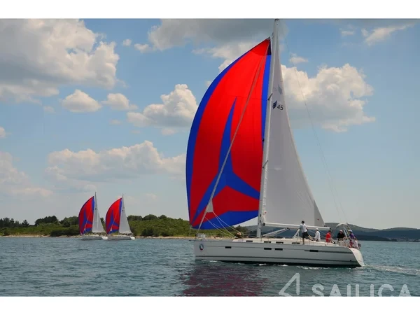 Bavaria 45 Cruiser - Yacht Charter Sailica