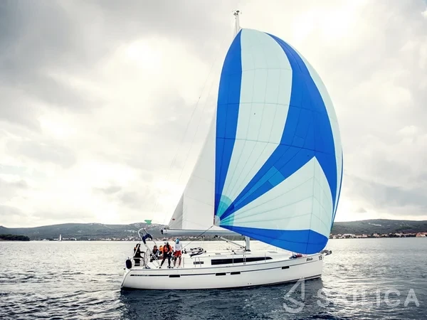 Bavaria 46 Cruiser - Yacht Charter Sailica