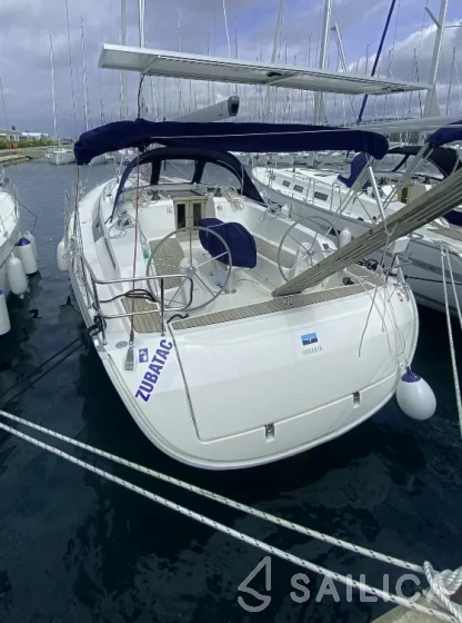 Bavaria 41 Cruiser - Yacht Charter Sailica