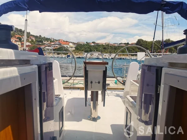 Bavaria C42 - Yacht Charter Sailica