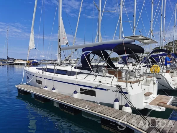 Bavaria C42 - Yacht Charter Sailica