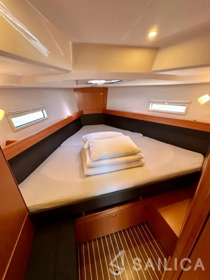 Bavaria 41 Cruiser - Yacht Charter Sailica