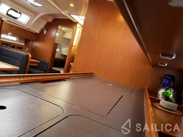 Bavaria 41 Cruiser - Yacht Charter Sailica