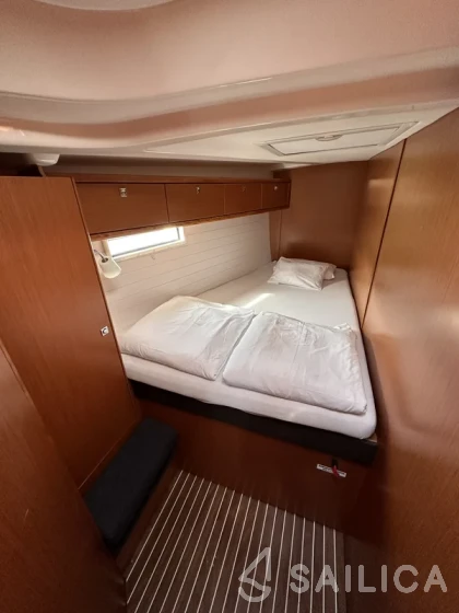 Bavaria 41 Cruiser - Yacht Charter Sailica