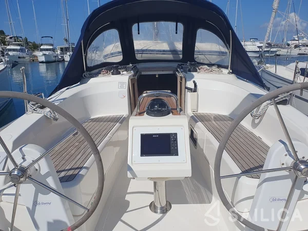 Bavaria 34 Cruiser - Yacht Charter Sailica