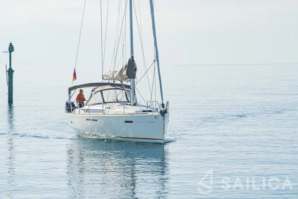 Sun Odyssey 439 - Yacht Charter Sailica