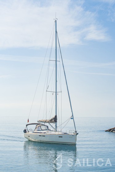 Sun Odyssey 439 - Yacht Charter Sailica