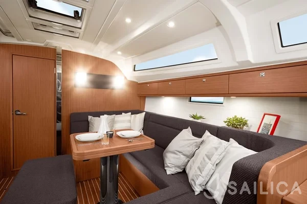 Bavaria Cruiser 41S - Yacht Charter Sailica