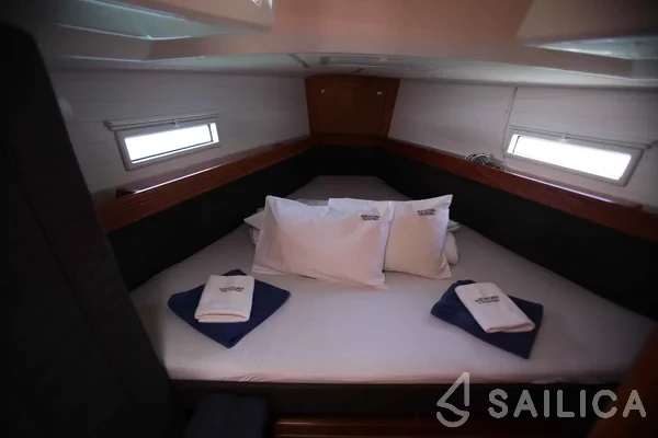 Bavaria Cruiser 41S - Yacht Charter Sailica