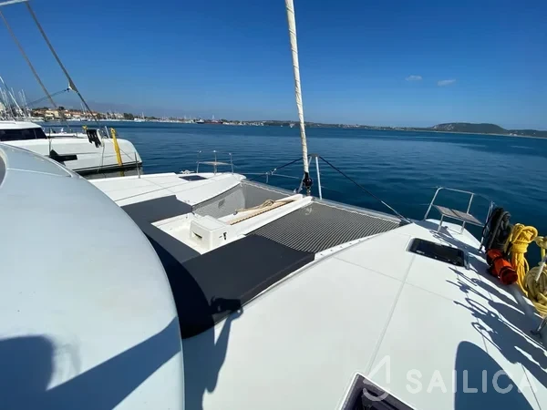 Lagoon 46  - Yacht Charter Sailica