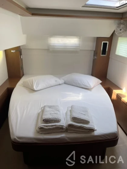 Lagoon 46  - Yacht Charter Sailica